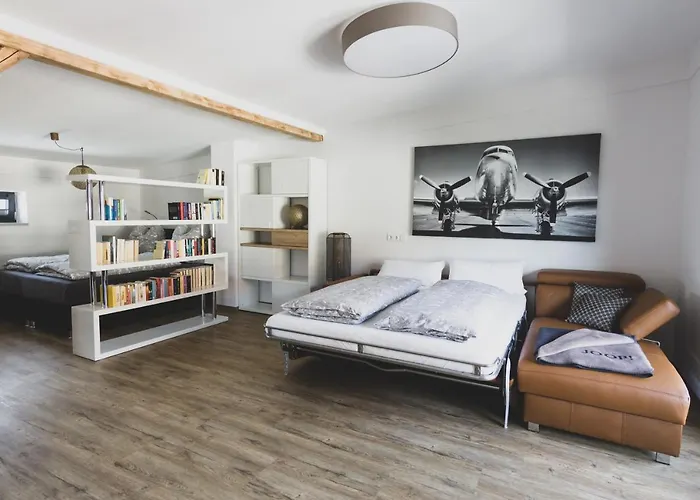 Modernes Loft Vor Den Toren Des Chiemgaus Appartement *